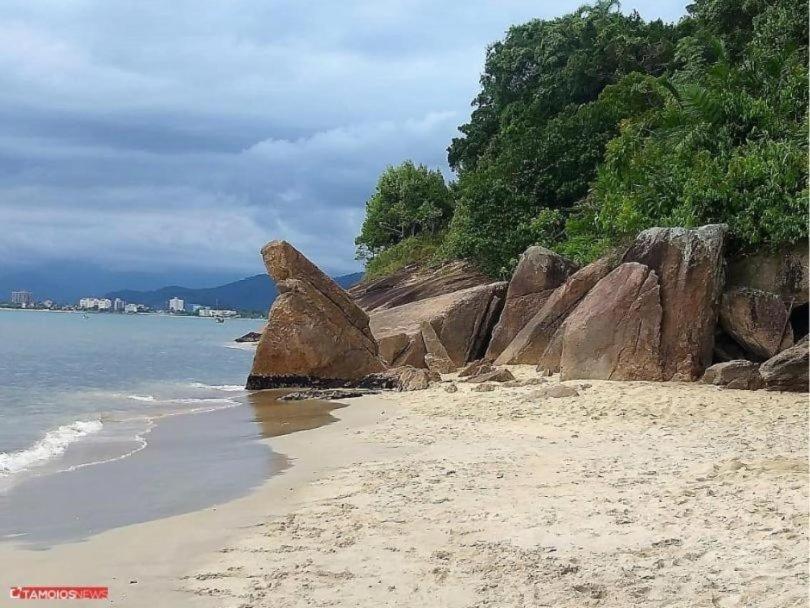 Apto Lindo 2 Dor Piscina Ar Internet 103 A Caraguatatuba Εξωτερικό φωτογραφία